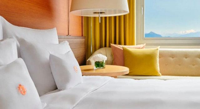 Двухместный номер Premium с видом на озеро InterContinental Genève by IHG