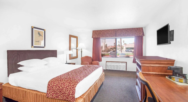 Двухместный номер Standard Ramada by Wyndham Barstow