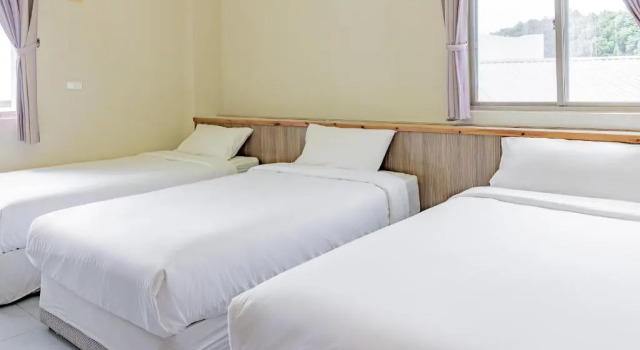 Трёхместный номер Standard Star-Moon B&B Green Island