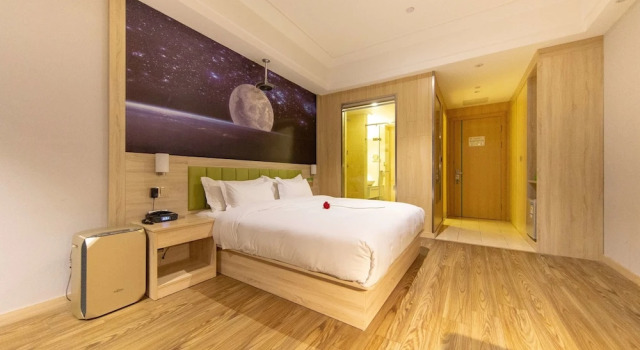 Номер Superior ibis Styles NT Shimao Plz