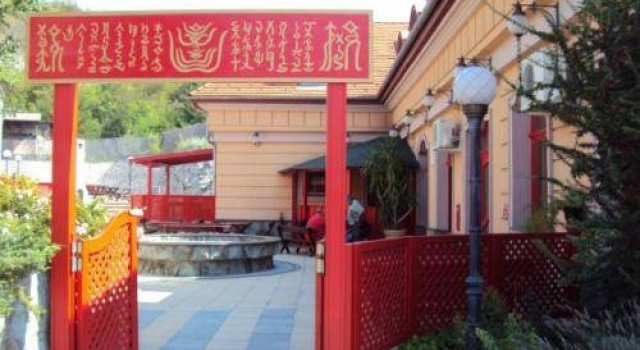 Kaboca Hun Étterem és Fogadó, Rezervovat Hotel Ostřihom 