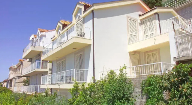 Sipa Apartments