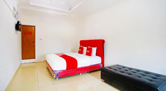 Люкс Superior OYO 91460 Guest House Kencana Syariah