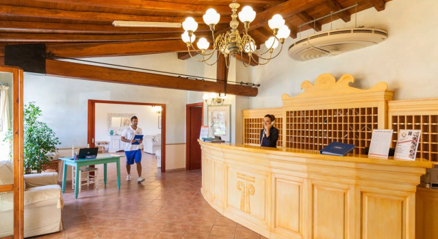 Li Suari Club Village, Rezervasyon Otel San Teodoro Sardinya