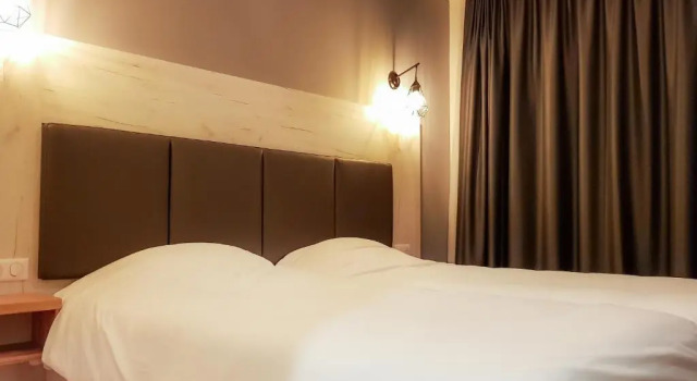 Двухместный номер Standard Logis Clermotel - Hôtel & Restaurant