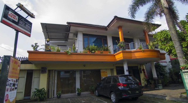 Fora Guest House Taman Lingkar