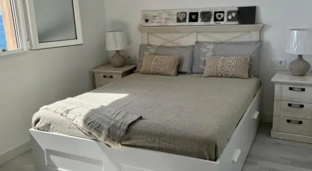 Apartamento con vistas al mar segunda línea Villajoyosa