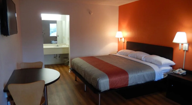 Люкс Deluxe Motel 6-Warner Robins, GA