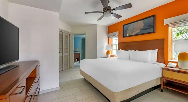 Двухместный люкс c 1 комнатой с видом на океан Hilton Vacation Club Flamingo Beach Sint Maarten