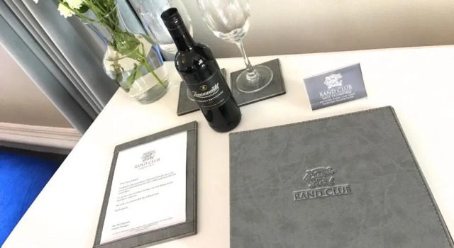 Люкс Rand Club Suites