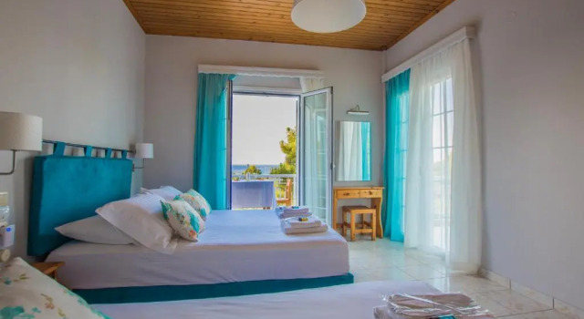 Студия с видом на море Porto Giardino Apartments
