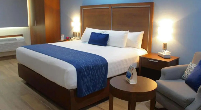 Номер Standard Comfort Inn Monterrey Norte