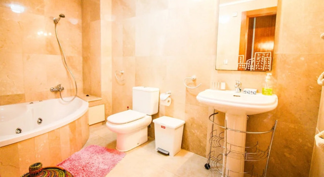 Апартаменты с 3 комнатами Gorgeous apartment in Albamar