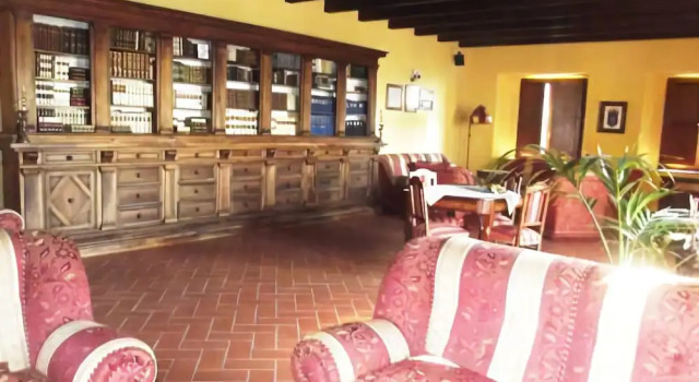 Il Castello dei Principi Sanseverino, Reserva ahora Hotel Hoteles de negocios en Basilicata, 4* 5*
