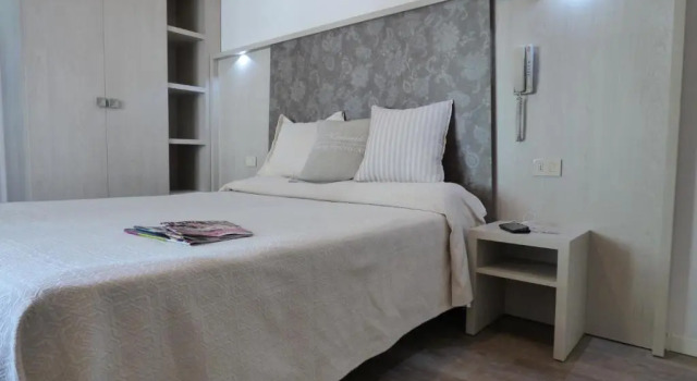 Трёхместный номер Standard Design Hotel Astra B&B