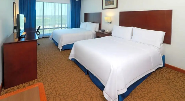 Люкс Holiday Inn Express Nuevo Laredo by IHG