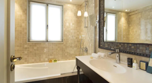 Номер Deluxe Hôtel Da Vinci & Spa