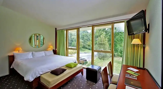 Номер Classic Logis des Lacs dHalco