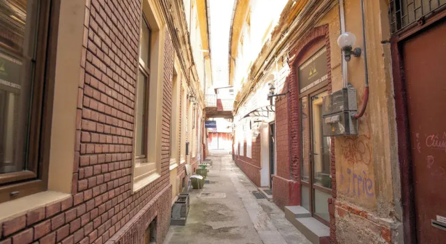 Barrique Garden - Breakfast & Restaurant - Old Town -Officially classified guesthouse, Забронировать Гостевой дом Гостевые дома Брашова, рядом с Black Church, Гостевой дом