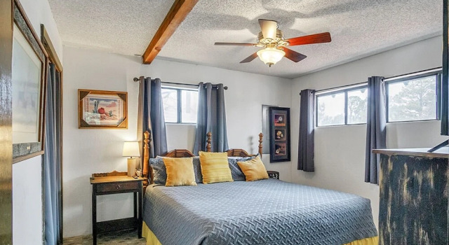 Hummingbird Haven - Charming Ruidoso Retreat 4 Bedroom Home by RedAwning, Varaa Lomakoti Ruidoso New Mexico