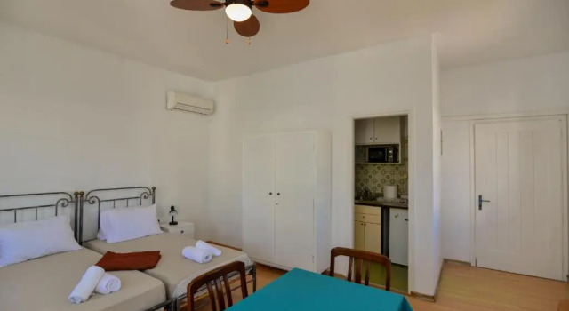 Naxos 3 min from port central apartment