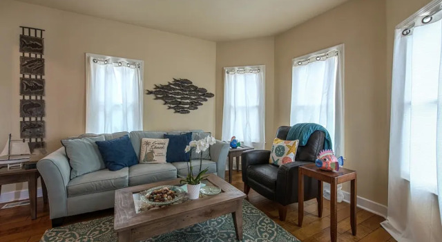 3729 Ocean Park Sanctuary