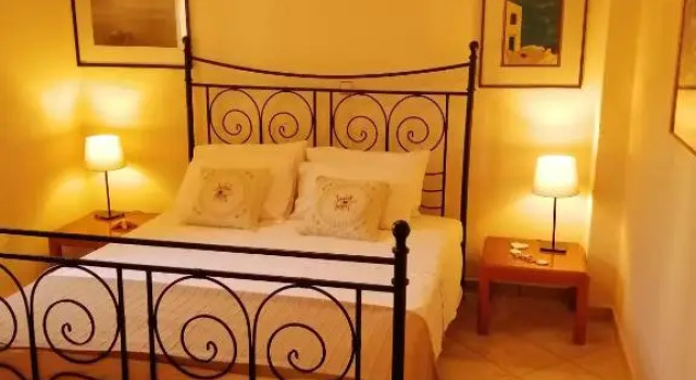 Family House by the Sea, Book Apartment Nikiti 