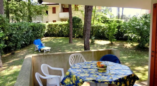 Lignano Riviera con 3 camere e giardino, Забронировать Отель Линьяно-Ривьера Линьяно-Саббьядоро