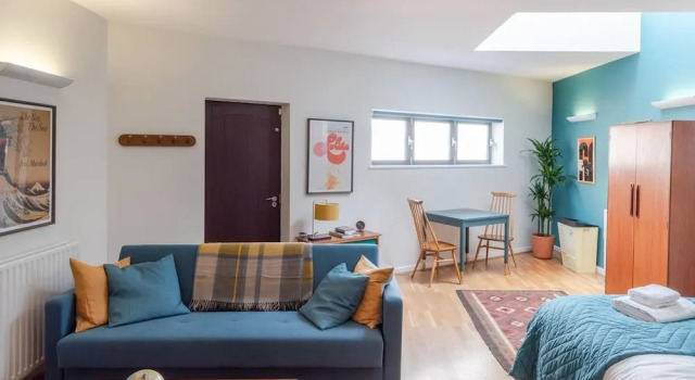 Gorgeous, Spacious Studio, Greenwich/Cutty Sark, Забронировать Апартаменты/квартира Гринвич Лондон, рядом с Гринвичский парк