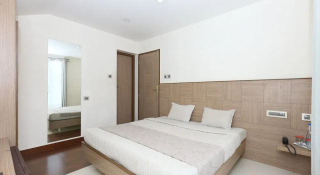 OYO 4943 Sandanams Villa, Забронировать Вилла Отели штата Тамилнада с завтраком, Завтраки