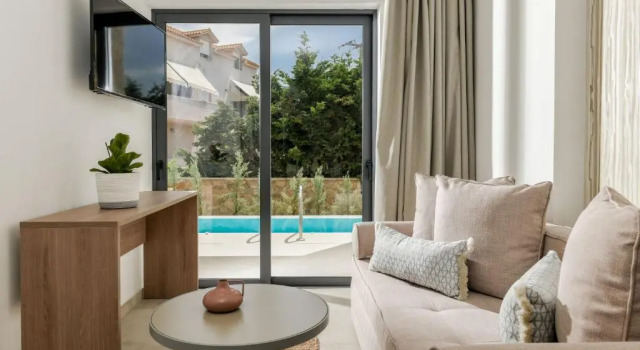 Апартаменты Superior Lagoon Luxury Suites