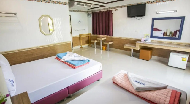 Трёхместный номер Standard Bualuang Boutique Resort