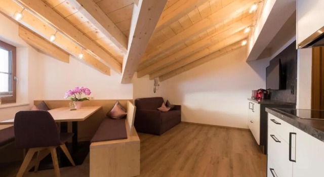 Апартаменты Superior Landhaus Strolz