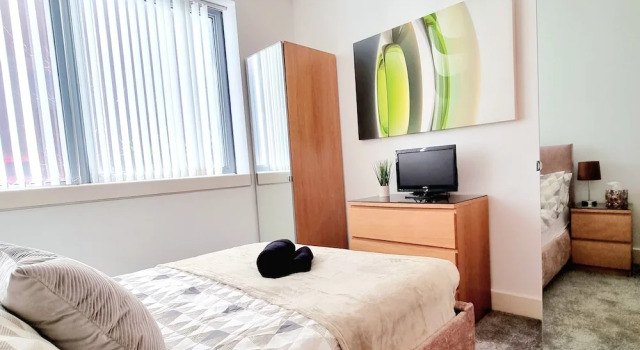 Beautiful 2-bed Apartment in Milton Keynes, Varaa Huoneisto Asunnot kohteessa Merseyside, Huoneisto