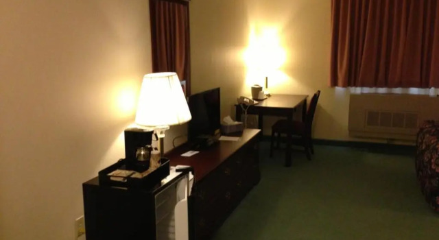 Двухместный номер Standard The Falls Motel - 2 Mi to " Watkins Glen State Park, Wineries " and 4 Mi to Watkins Glen International Track " The Glen "