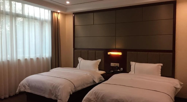 8 Inns Guangzhou Zengcheng Plaza Branch