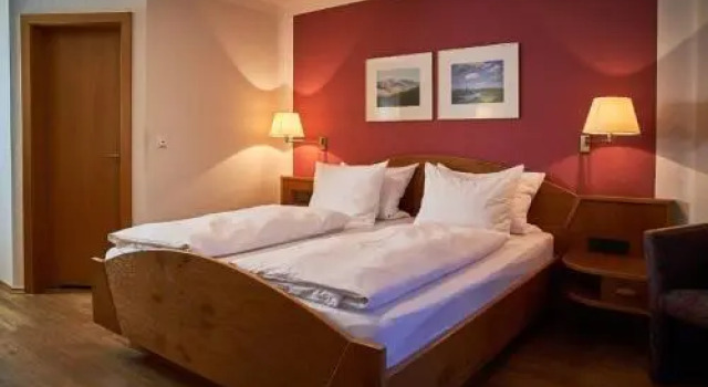 Zum Dallmayr Hotel Garni, Reserva ahora Hotel Berching Altmühltal