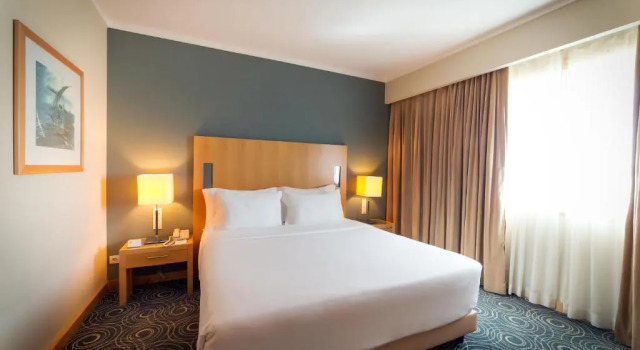Двухместный номер SANA Malhoa Hotel