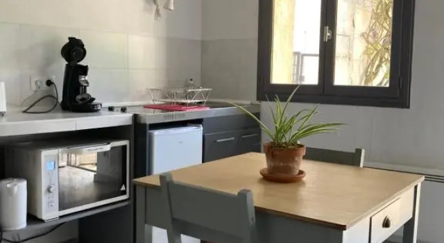 Studio Chez L’Habitant (Adults Only), Забронировать Отель Марёй-Сюр-Шер Loir-et-Cher