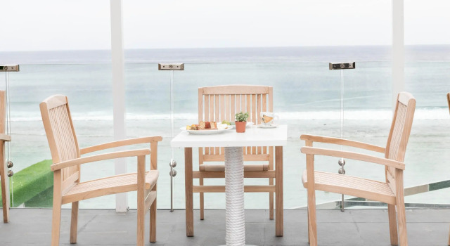 Azuvia Beach Retreat Hulhumale, Забронировать Отель Отели Атолла Каафу с бассейном, Бассейн