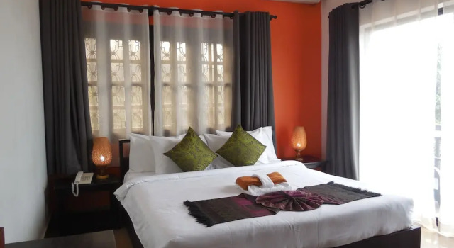 Двухместный номер Deluxe с балконом и с видом на сад Areca Angkor Boutique Villa