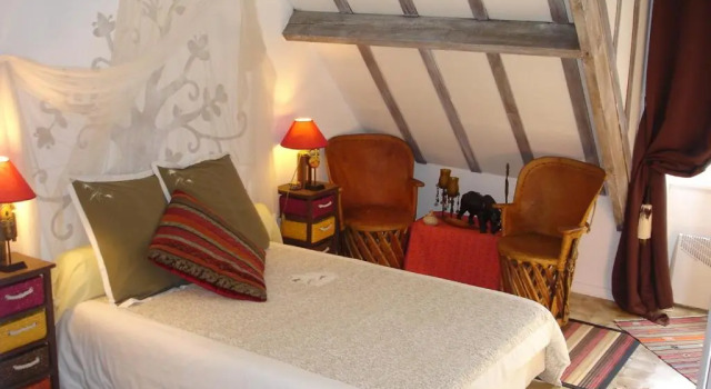 Номер Standard Le PETIT CHATEAU - Tiffauges proche Puy duFou