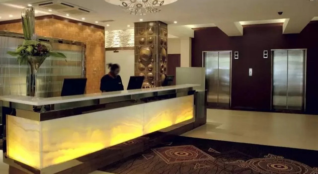 Neighbourgood East City, Забронировать Отель Отели Кейптауна 3 звезды, рядом с MyCiTi Station Adderley Street, 3*