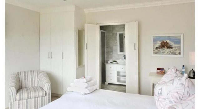 Номер Standard 66 On Monzali 4 Star Luxury Guesthouse