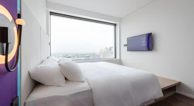 Двухместный номер Deluxe Tru by Hilton Hoa Binh City Centre