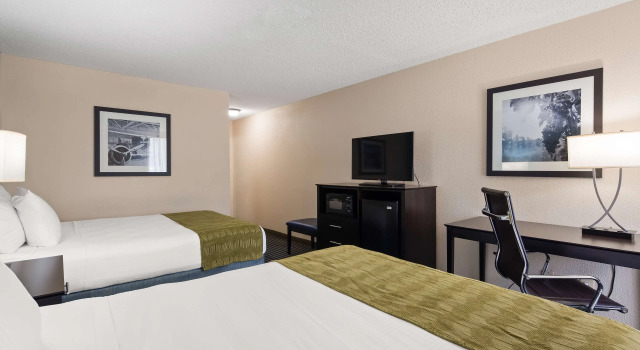 Четырёхместный номер Standard Best Western Leesburg