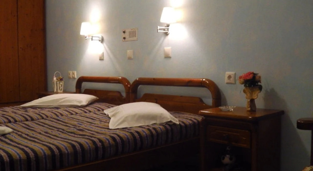 Narkissos Studios, Prenota Hotel Aliki Paro