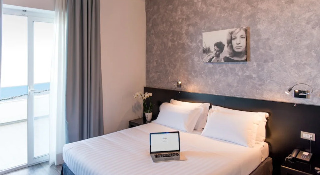Двухместный номер Standard с балконом Sea Lion Hotel