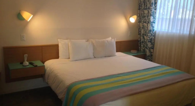 Номер The Beverly Laurel Hotel at West Hollywood
