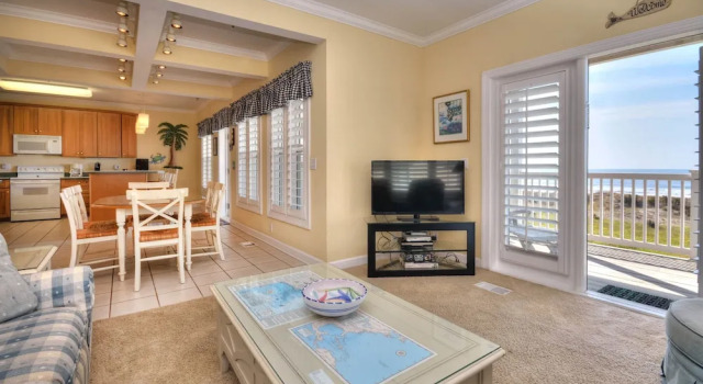 2 Becky Street Condo Unit C 4 Bedrooms 4 Bathrooms Condo